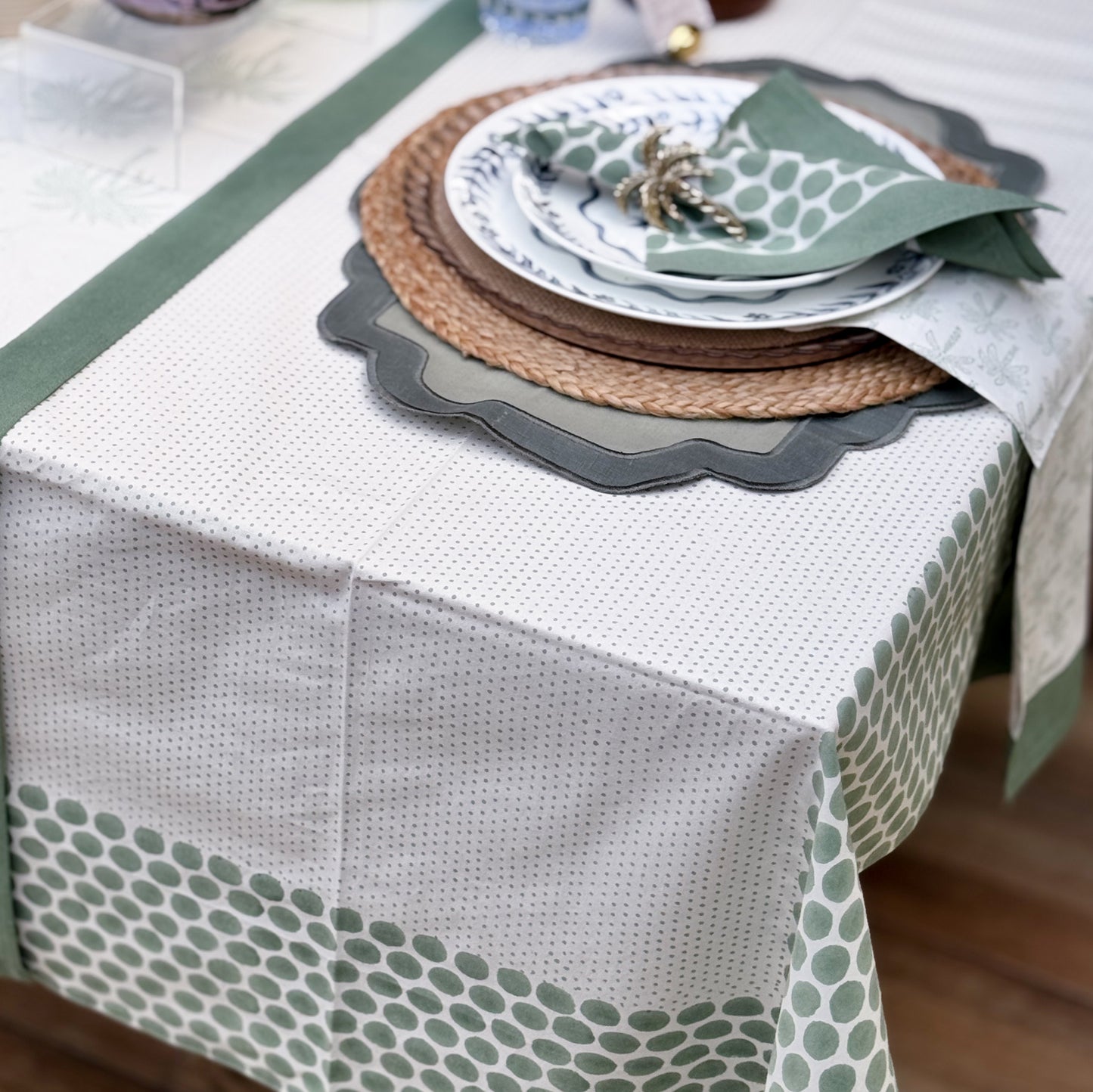 Polka Dot Table Cloth
