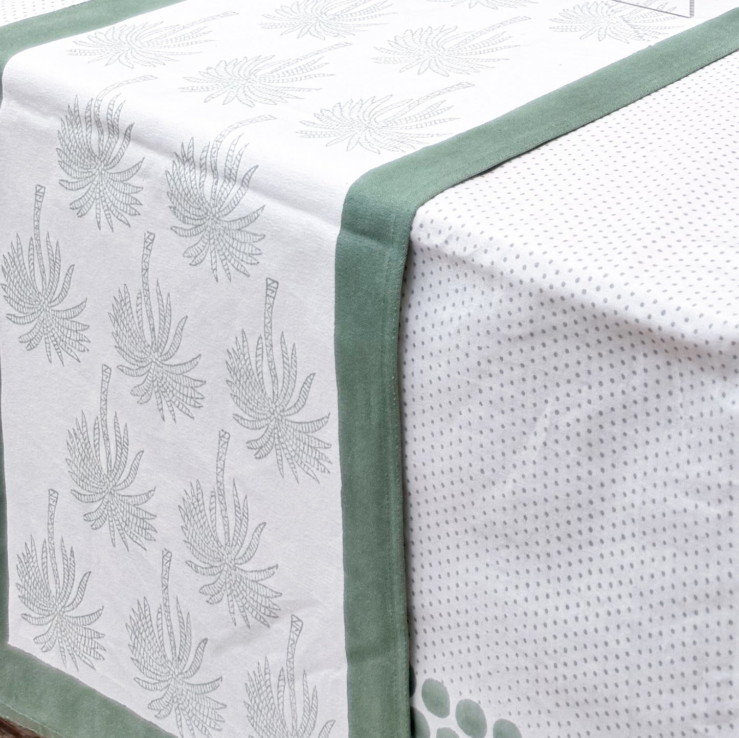 Palm Tree Table Runner
