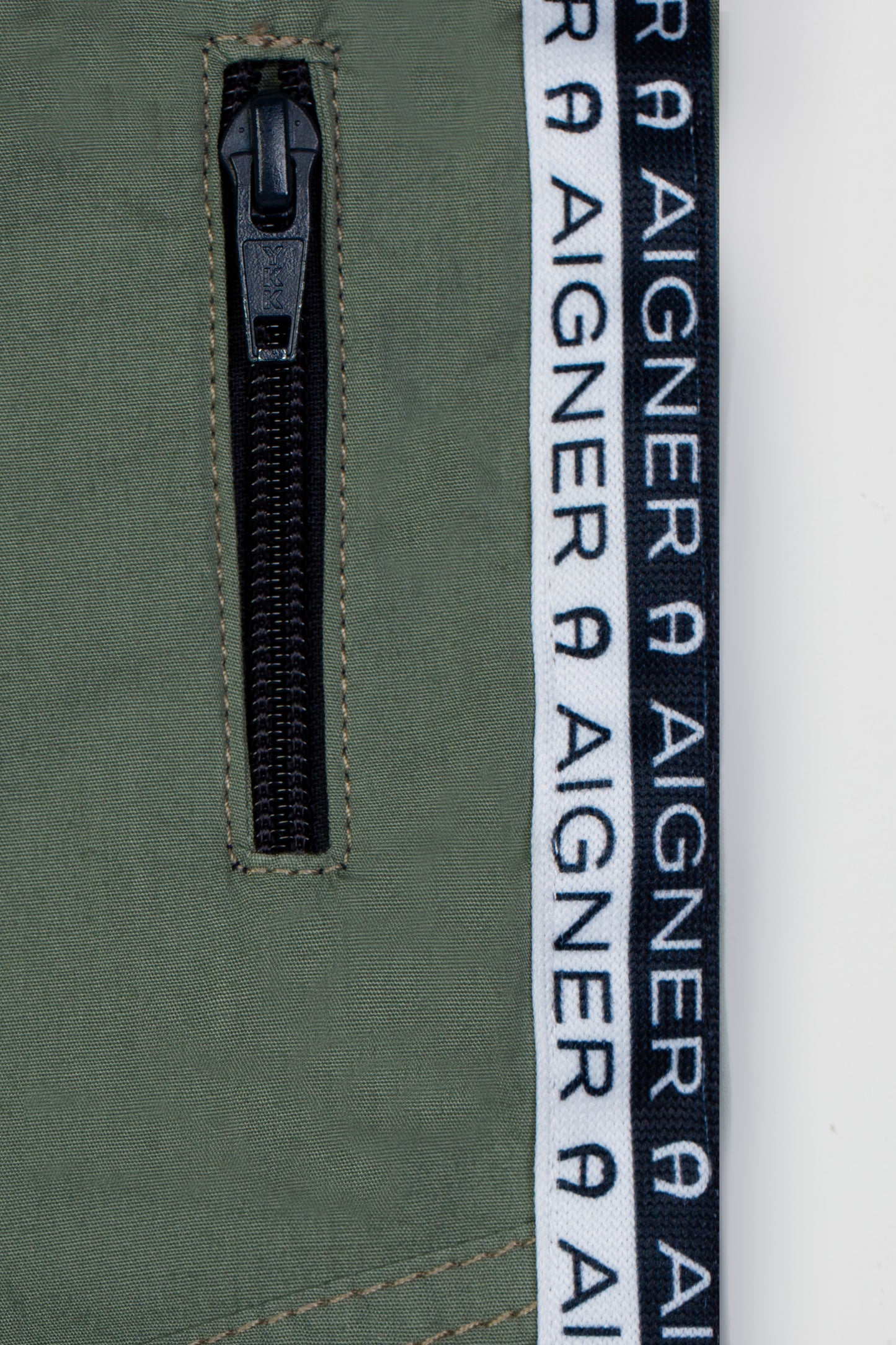 AIGNER Younger Boys Light Green Light Green Logo Shorts