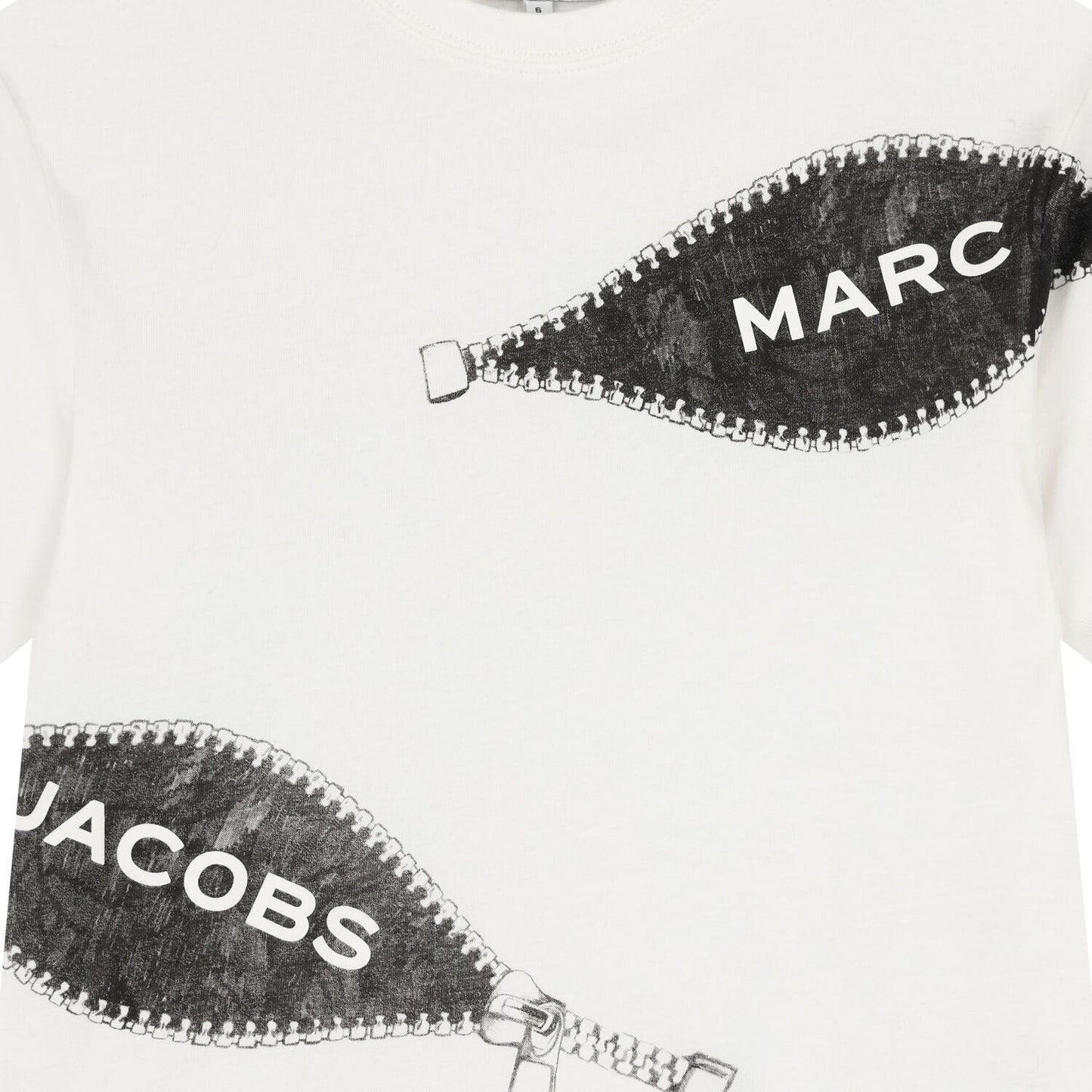 MARC JACOBS W60637/126 Boys White Zipped Logo T-Shirt