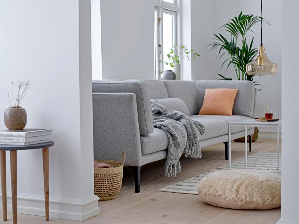 BLOOMINGVILLE 68704760